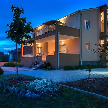 Guesthouse Miranda Np Krka Lozovac Esterno foto