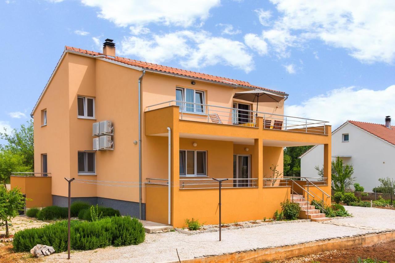 Guesthouse Miranda Np Krka Lozovac Esterno foto