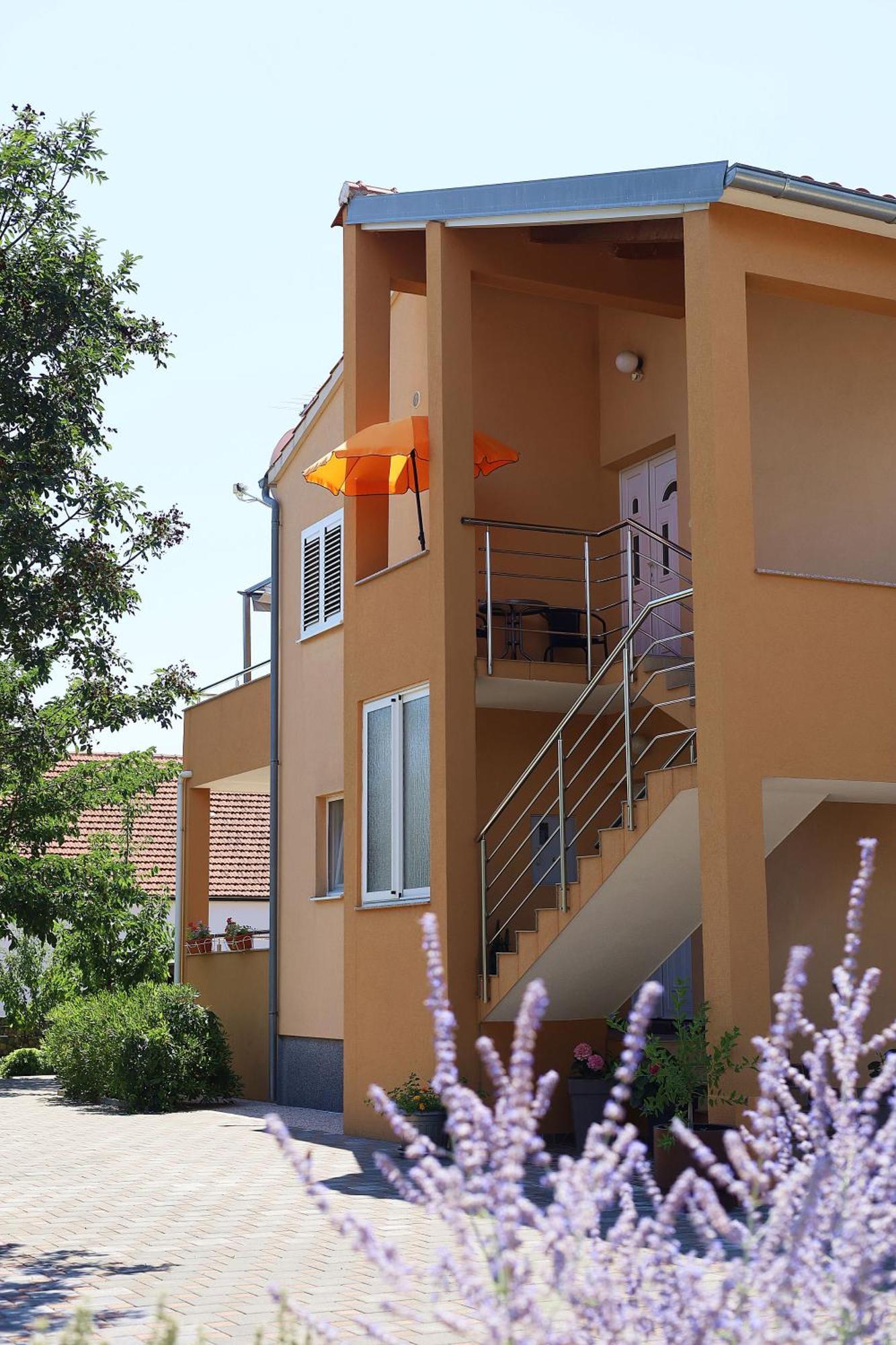 Guesthouse Miranda Np Krka Lozovac Esterno foto